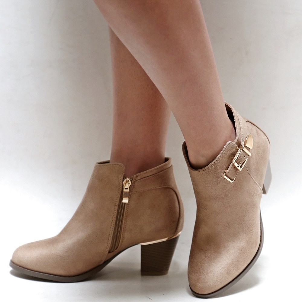 New Taupe Buckle Booties Ankle Boots Block Heels - Picture 2 of 2